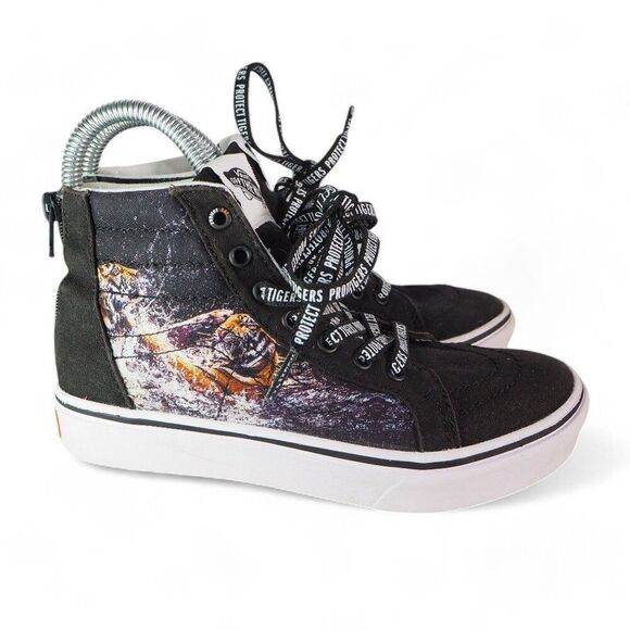 Vans x Discovery ComfyCush Sk8-Hi "Project Cat" Black / Multicolor Youth 3 - Picture 4 of 11